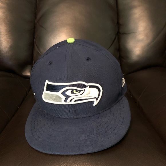 Seahawks Hat - Picture 2 of 5